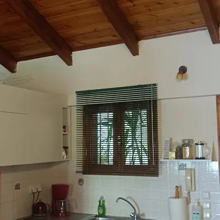 στούντιο κέντρου άνω πόλης πάτρας *